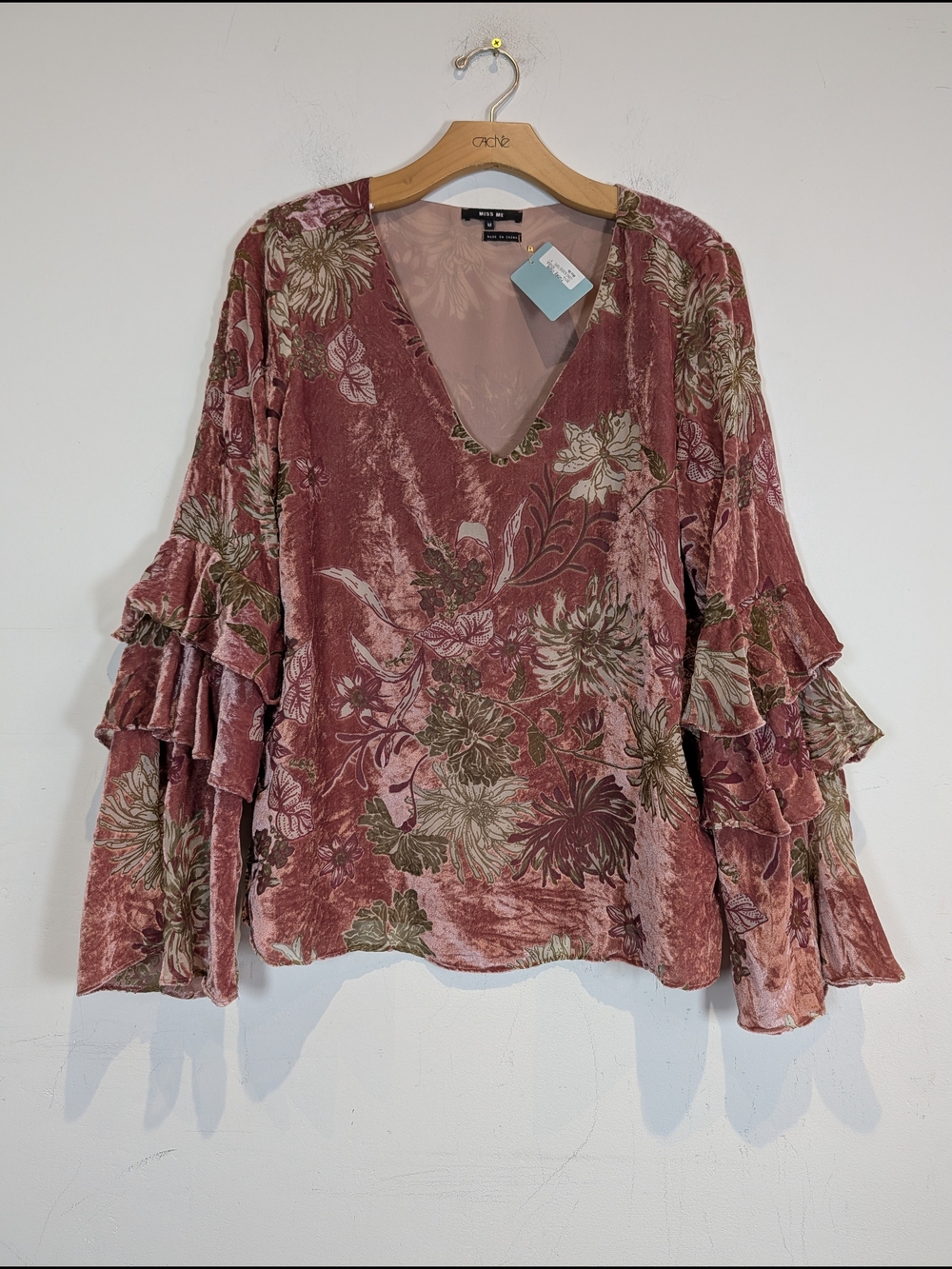 Miss Me Velvet Floral Ruffle-Sleeve V-Neck Top, Size M